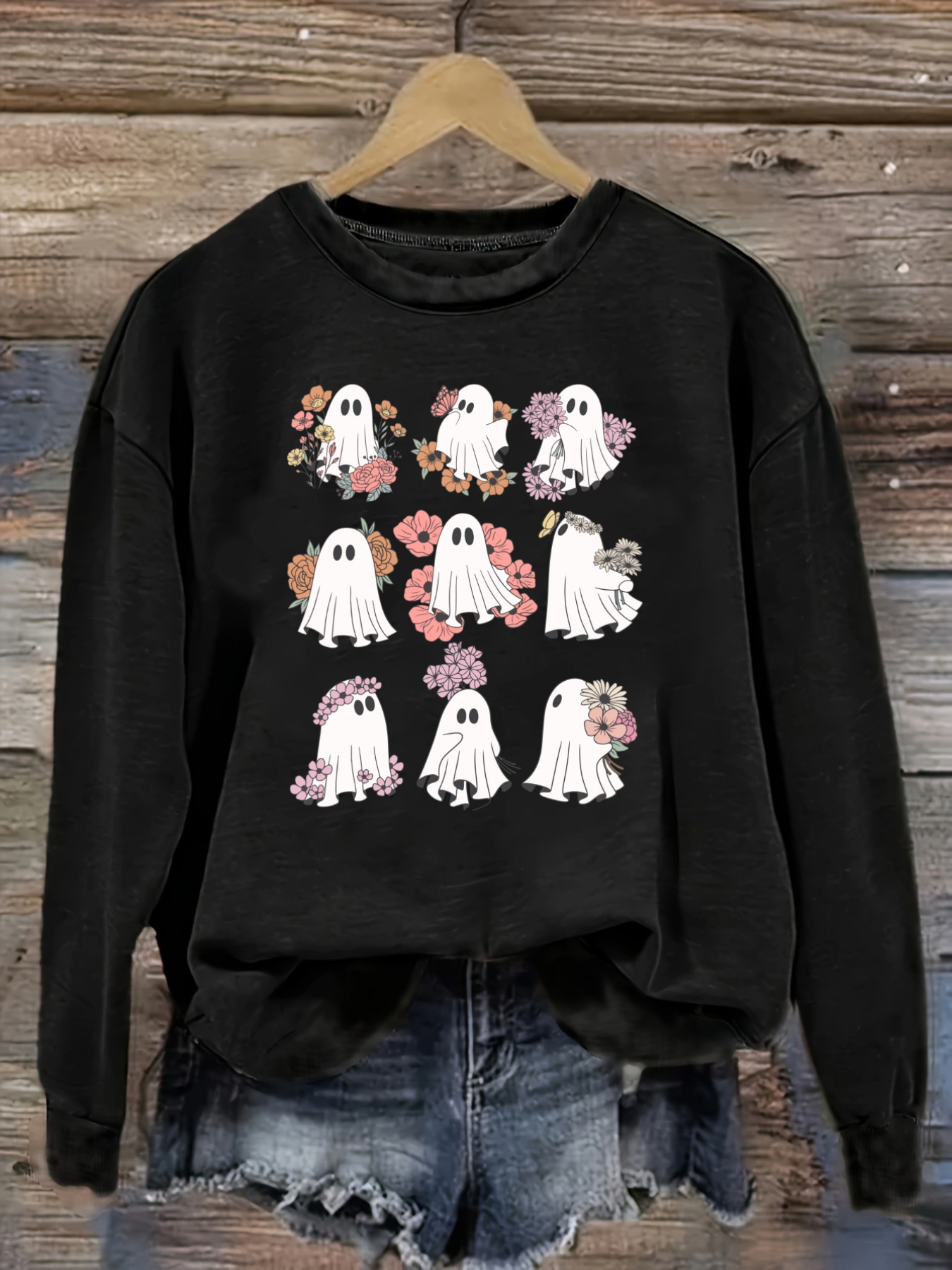 Costumes - レディースカジュアル長袖クルーネックTシャツ、花柄とゴースト柄プリントデザイン、ラウンドネック、洗濯機で洗える、やや伸縮性あり、ゆったりフィット、春・秋・冬用レディースTシャツ、ハロウィンコスチューム衣装