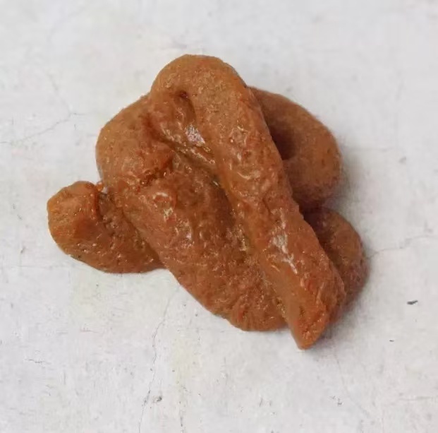 リアルな浮遊する偽うんちいたずらおもちゃ、パーティー用の面白 - Fake Poop Gag Gift のレビューと価格