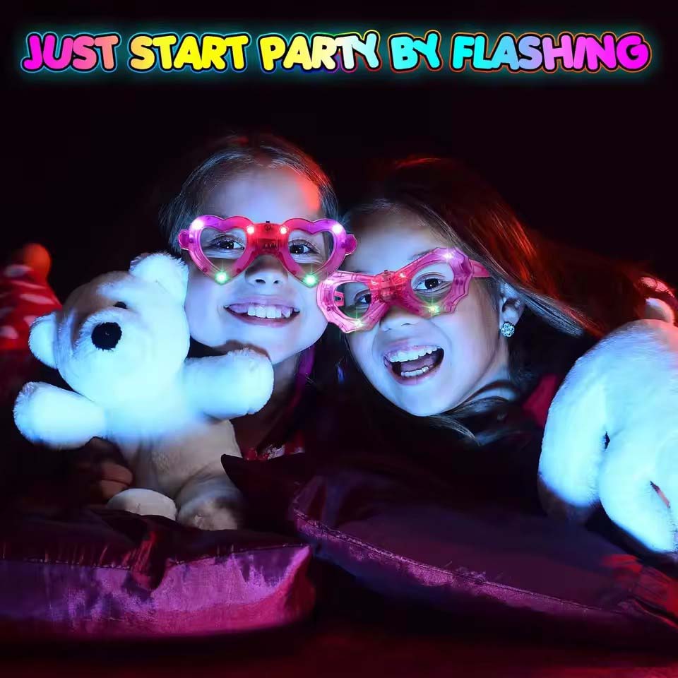 暗闇で光るメガネ　まとめ買いLEDライトアップメガネ　202 - Glow In The Dark Party Glasses のレビューと価格