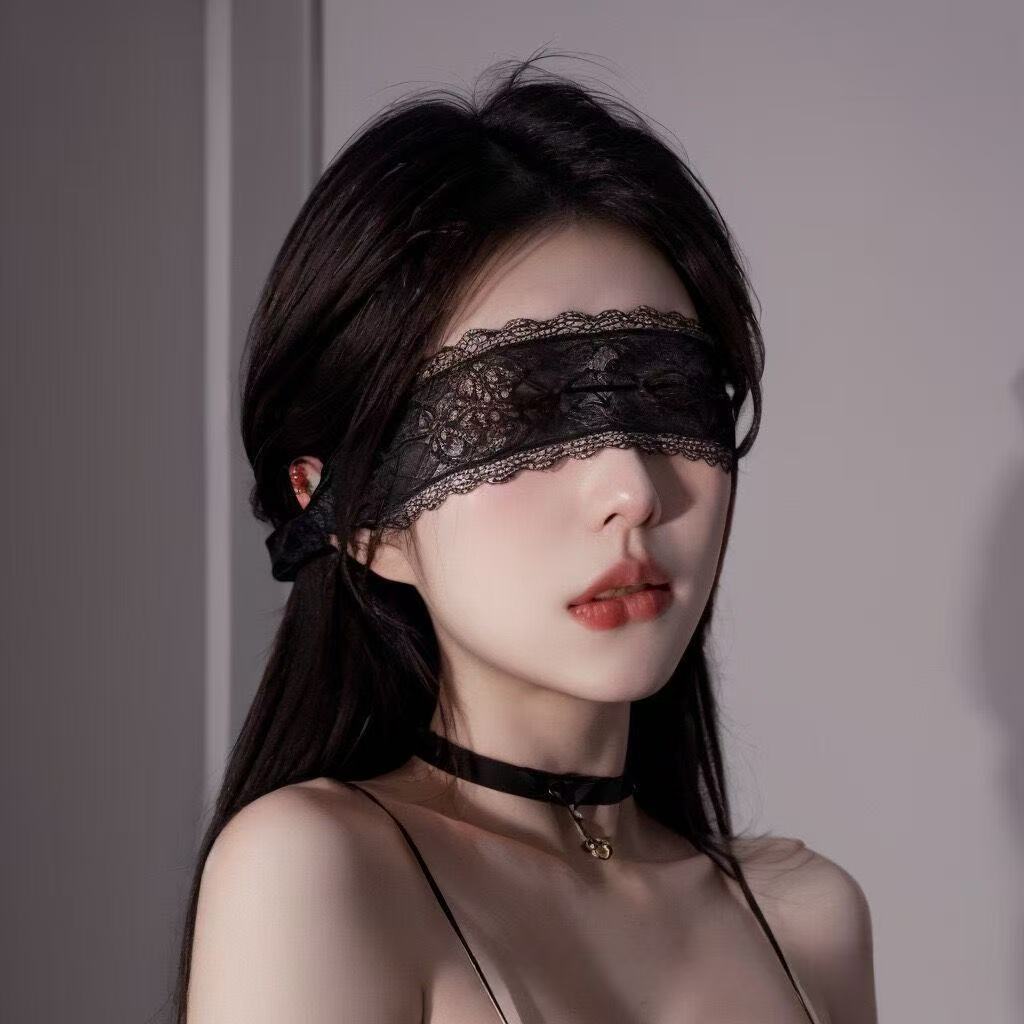 セクシーなレースアイマスク ブラックフローラル目隠し 女性男 - Party Supplies のレビューと価格