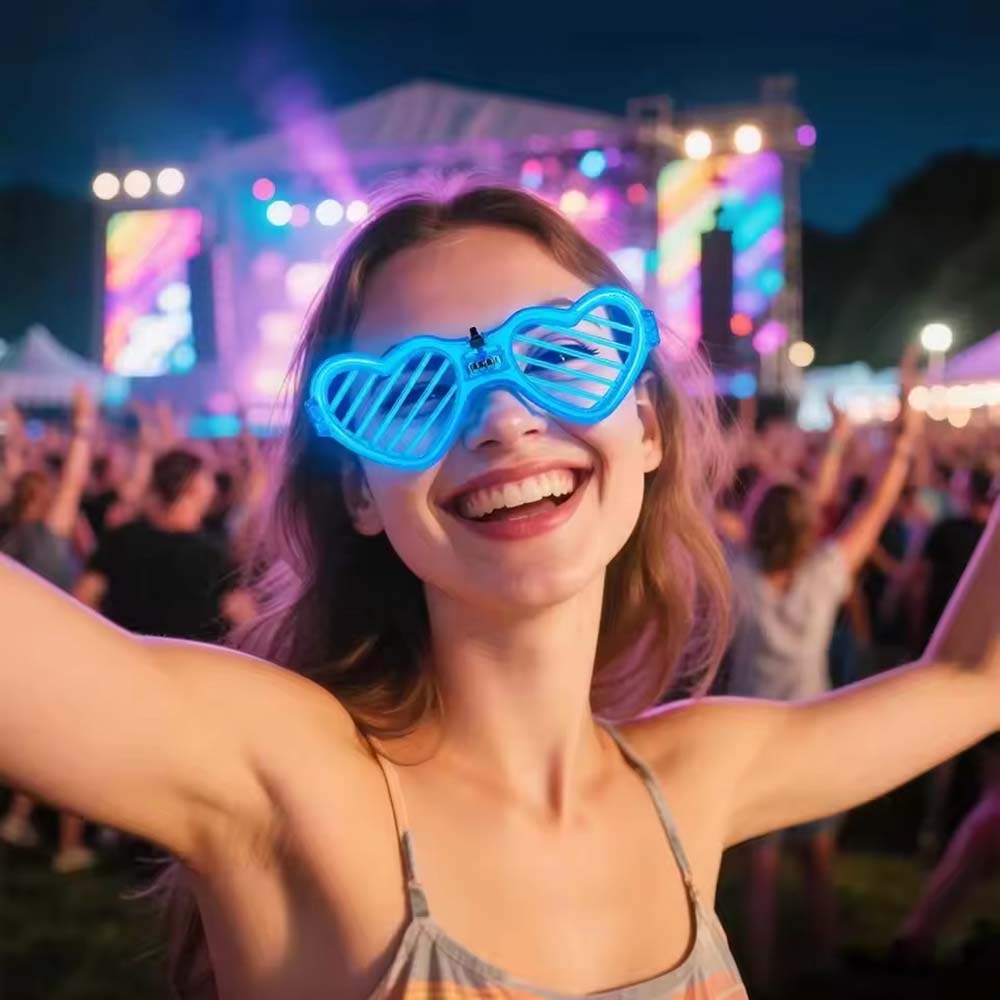 10/20/50個入り 暗闇で光るメガネ ハート型LEDライ - Glow In The Dark Party Glasses のレビューと価格