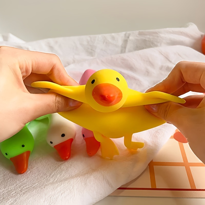 スクイッシーな抗ストレスアヒルフィジェットトイ、かわいいガチ - Novelty Gifts のレビューと価格