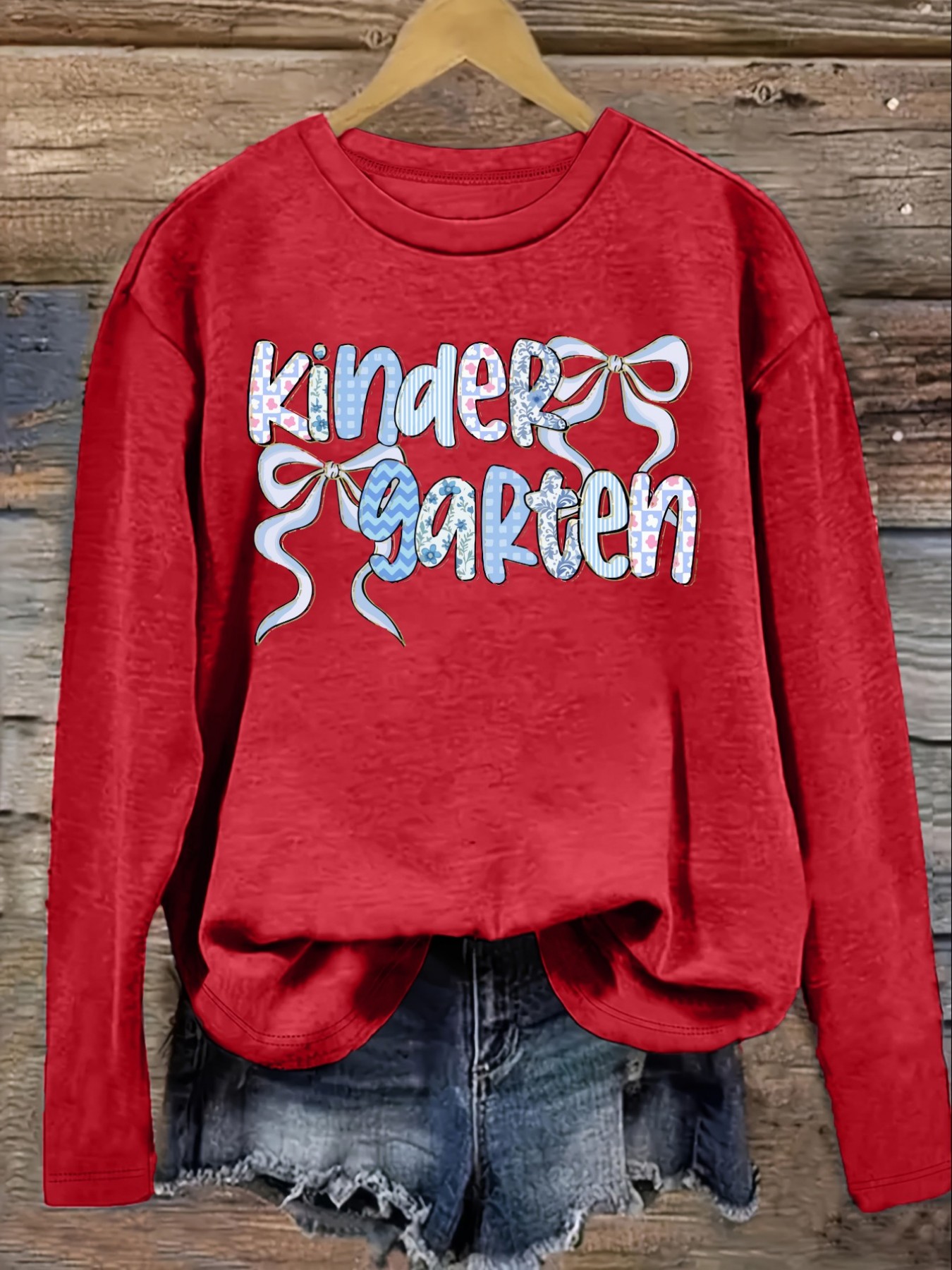 レディースカジュアル長袖クルーネックTシャツ、幼稚園のリボン - Costumes のレビューと価格